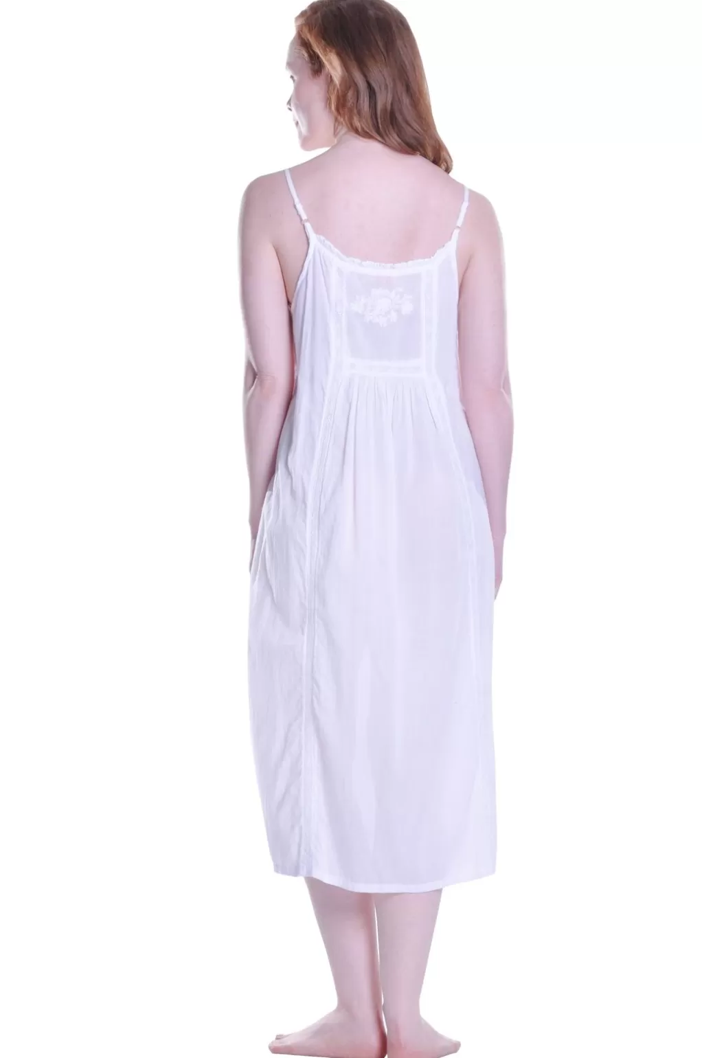 La Cera™ La Cera Embroidered Bib Yoke Sleeveless Gown