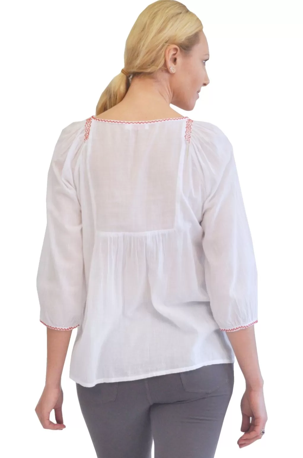 La Cera™ La Cera Multicolored Embroidered Top