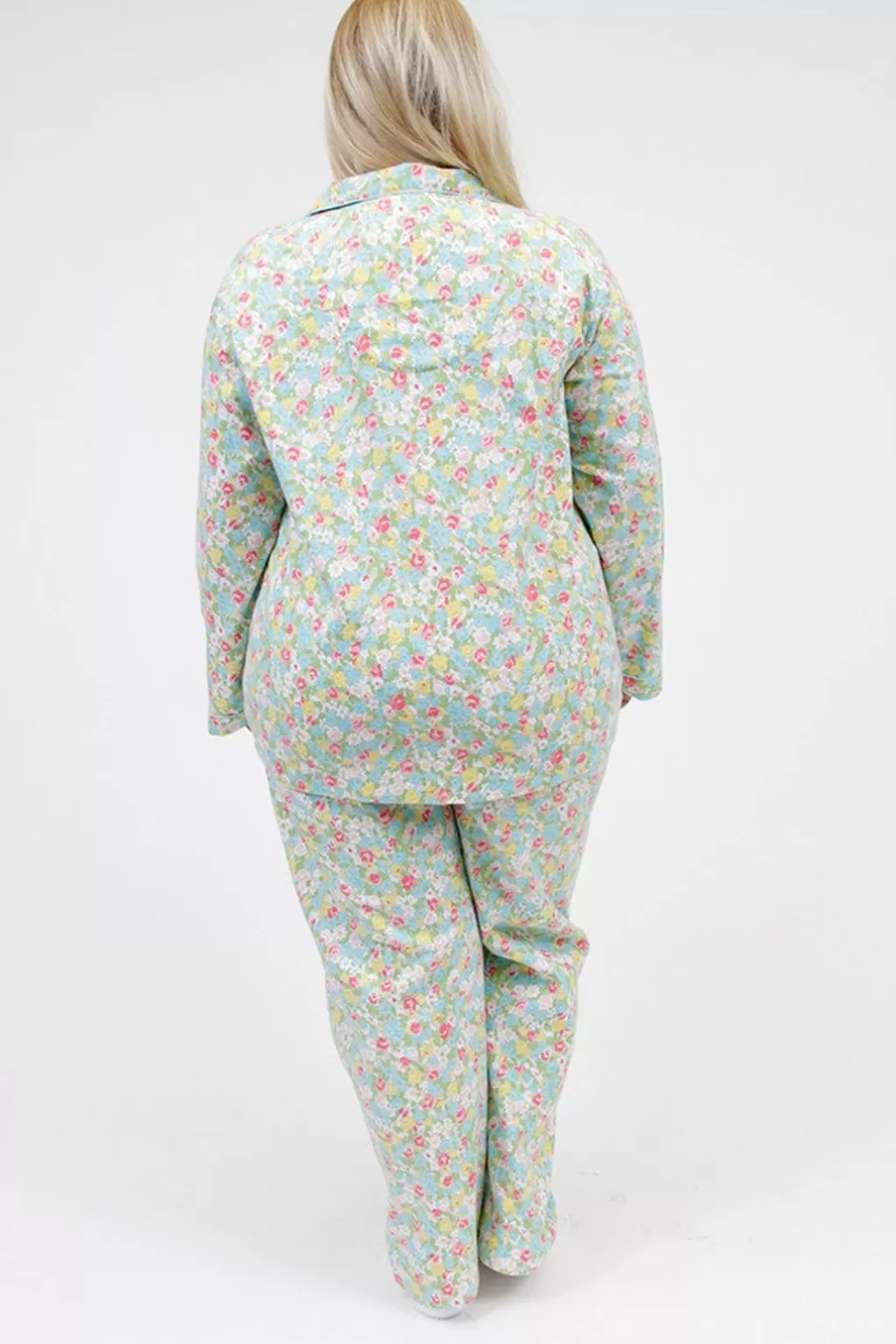 La Cera™ La Cera Plus Size Floral Flannel Pj Set